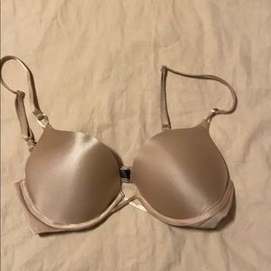 Victoria’s Secret Bombshell bra - 34 B